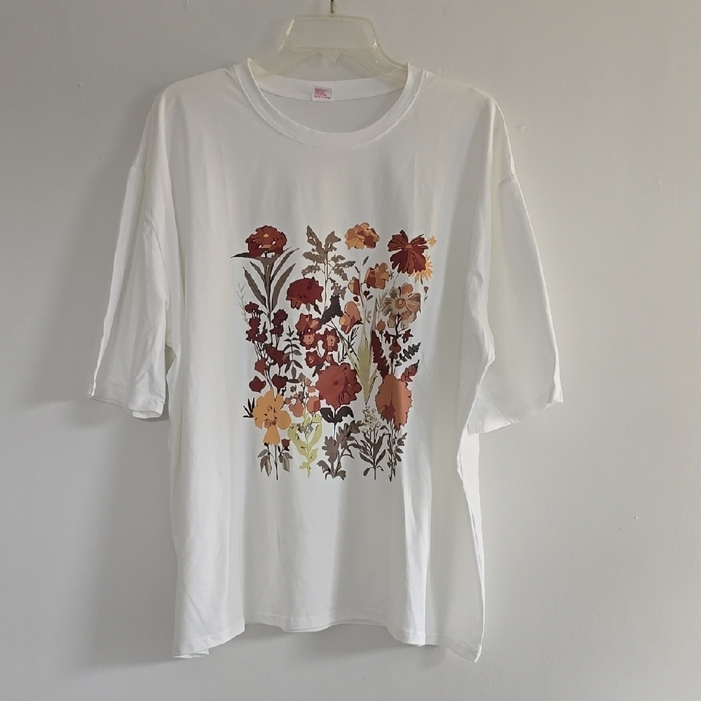 Floral Graphic White T-Shirt size 5XL